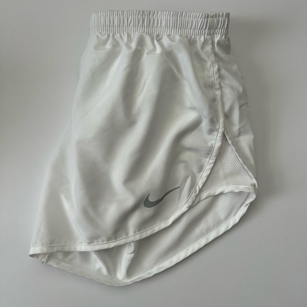 Nike Women's Tempo Brief-Lined Running Dry-Fit Shorts Zipper Pocket White
